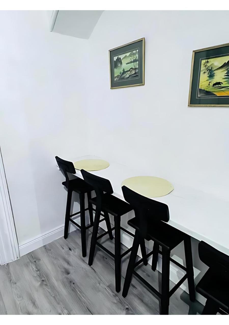 Naas Town - Budget Double Bedrooms المظهر الخارجي الصورة