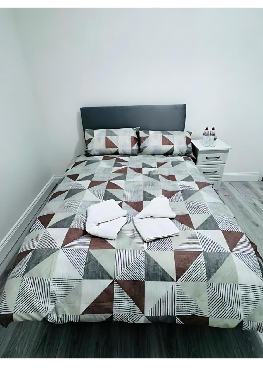 Naas Town - Budget Double Bedrooms المظهر الخارجي الصورة